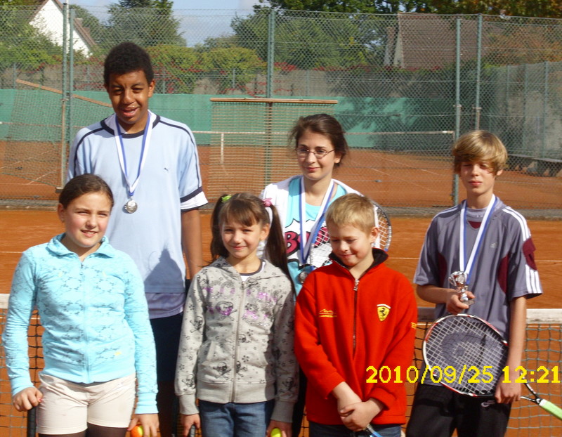 Tennis-09-2010-Gruppenbild-Anfaenger-Sieger-1
